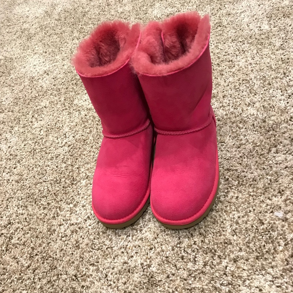 Uggs - Picture 4 of 4